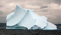 World & Travel: iceberg