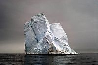 World & Travel: iceberg