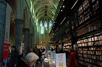 World & Travel: Bookshop in the Dominican church, Maastricht, Netherlands