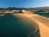 Trek.Today search results: desert sand dunes landscape photography