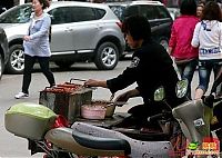 World & Travel: Sausage on a bicycle, China