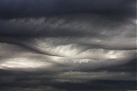 World & Travel: clouds formation