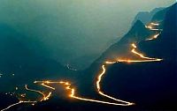 World & Travel: Most dangerous route, Federal line 319, China