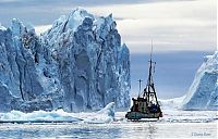 World & Travel: iceberg