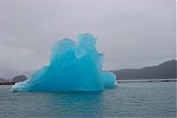 World & Travel: iceberg