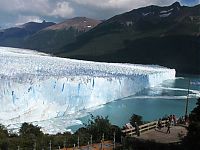 World & Travel: iceberg