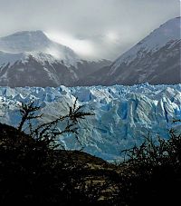 World & Travel: iceberg