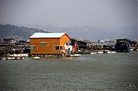 World & Travel: Floating village, China