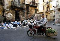 World & Travel: world photo news
