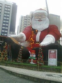 World & Travel: Santa on fire, Santa-Katarina, Southern Brazil