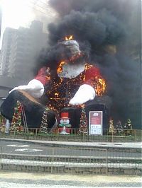 Trek.Today search results: Santa on fire, Santa-Katarina, Southern Brazil