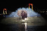 World & Travel: Odaiba water illumination, Tokyo, Japan