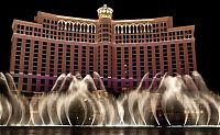 Trek.Today search results: Fountains show in Las Vegas, Nevada, United States