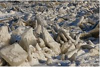 Trek.Today search results: Mississippi frozen river, United States