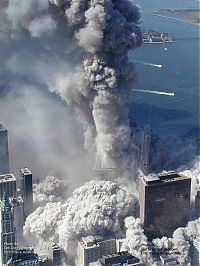 World & Travel: History: Collapse of the World Trade Center, September 11, 2001, Lower Manhattan, New York City, United States