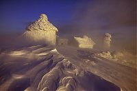 World & Travel: Meteorological station, Krkonoše Giant Mountains, Sněžka, Czech Republic