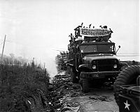 World & Travel: History: Korean War
