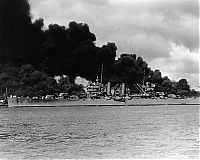 World & Travel: History: Attack on Pearl Harbor