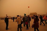 Trek.Today search results: Sandstorms whip across China‎