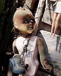 World & Travel: Island of the Dolls, Mexico City, Mexico