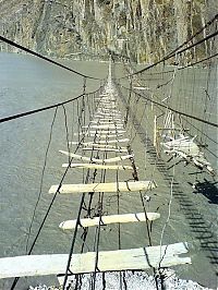 World & Travel: Hussaini Hanging Bridge, Pakistan