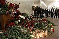 Trek.Today search results: Remembrances of underground attacks, Moscow, Russia