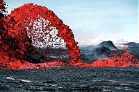 World & Travel: volcanoes around the world