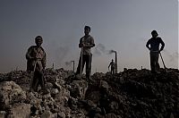 World & Travel: Brickworks hell in Bangladesh