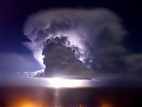 World & Travel: lightning photography