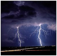 World & Travel: lightning photography