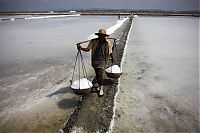 World & Travel: Salt production, India and Indonesia