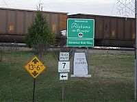 World & Travel: Welcome state sign, United States