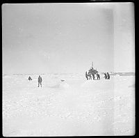 Trek.Today search results: History: Arctic expedition