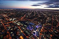 World & Travel: Bird's-eye view of Los Angeles, United States