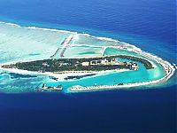 World & Travel: coral island