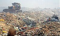 World & Travel: Living at dump, Phnom Penh, Cambodia