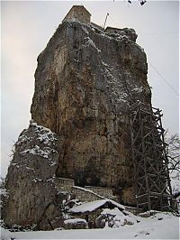 World & Travel: Church built on rocks, Georgia