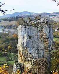 World & Travel: Church built on rocks, Georgia