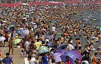 Trek.Today search results: Overcrowded beach, China