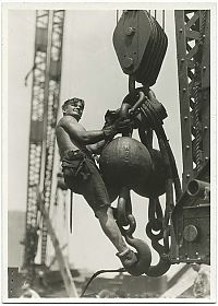 Trek.Today search results: History: Construction of Empire State Building