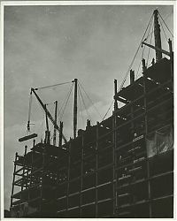 World & Travel: History: Construction of Empire State Building