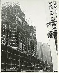 World & Travel: History: Construction of Empire State Building