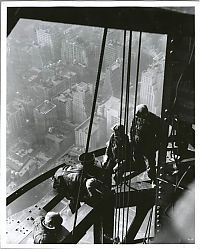 World & Travel: History: Construction of Empire State Building