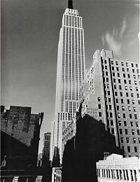 World & Travel: History: Construction of Empire State Building