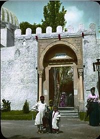 Trek.Today search results: History: Old photos of Paris, 1900, France