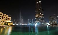 World & Travel: Record fountain system set, Burj Khalifa Lake, Dubai, United Arab Emirates