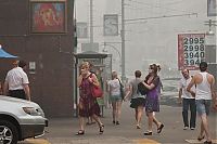 World & Travel: Fire health threat at new high in Moscow, Russia