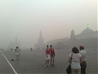 World & Travel: Fire health threat at new high in Moscow, Russia