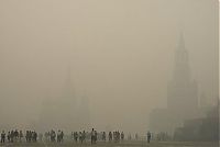 World & Travel: Fire health threat at new high in Moscow, Russia