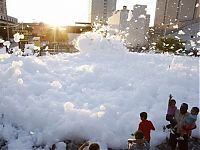 World & Travel: Foam City, Miami, United States